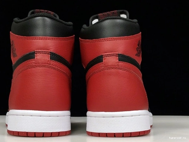 Jordan Retro OG Banned 555088-001 1 High Air 0625